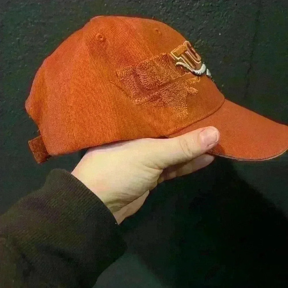 Texas Longhorn Men’s Baseball Cap - Picture 3 of 4